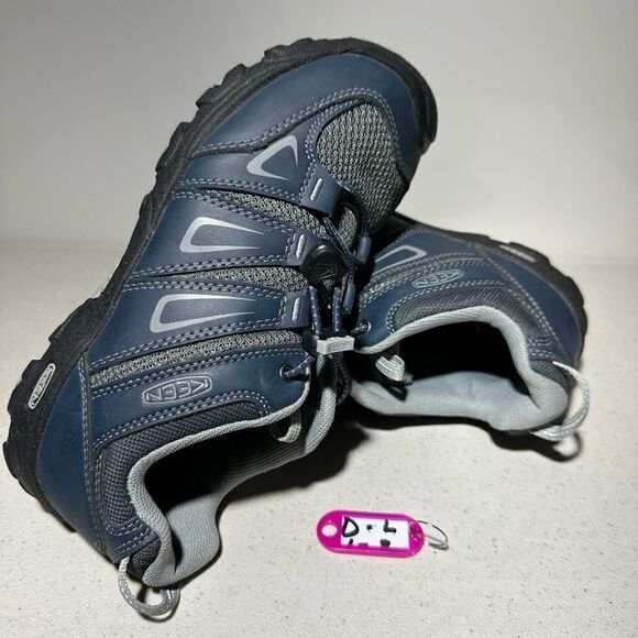 Keen Oakridge Youth Size 5 Hiking Shoes Midnight Navy Gray Low slip on - Picture 1 of 8